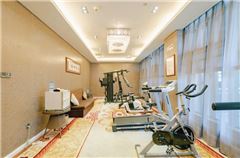 Fitness and entertainment facilities