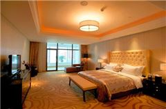 Deluxe Executive Suite