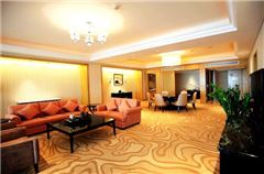 Deluxe Executive Suite