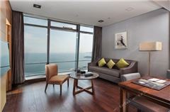 Executive Sea-view Suite