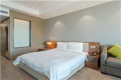 Executive Queen Room