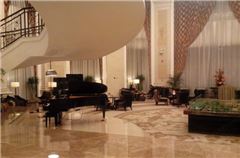 Lobby-Lounge