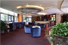 Lobby-Lounge