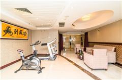 Fitness and entertainment facilities