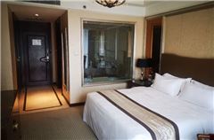 Warm Queen Room