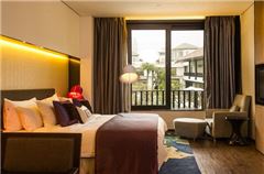 Garden Executive Room