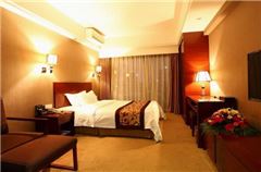 Warm Single  Room