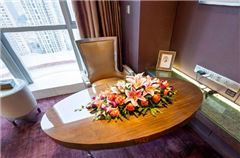 European Queen Room