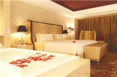 European Queen Room