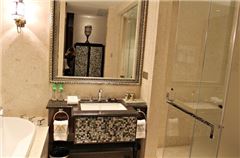 Fashion Queen Room