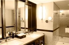 Baile Boutique Room
