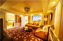 Baile Suite