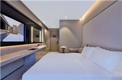 Minimalist Selection Terrace Room