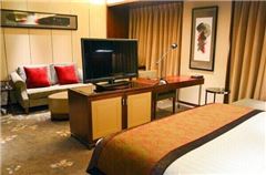 Executive Deluxe Queen Room