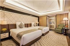 Grand Twin Room