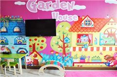 Garden Cottage Family Thematic Room