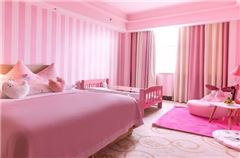 Pink World Family Thematic Room