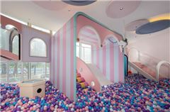 Children's Playground/Kids Club