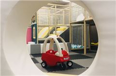 Parco giochi per bambini / miniclub