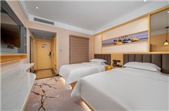 Elegant Twin Room