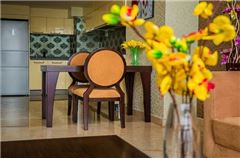 Multi-level Business Suite 