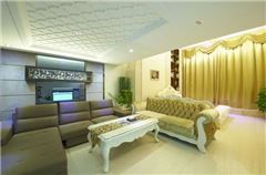 Multi-level Deluxe Triple-bed 5 Pax Suite