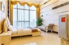 Multi-level Deluxe Triple-bed 5 Pax Suite