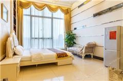 Multi-level Deluxe Triple-bed 6 Pax Suite