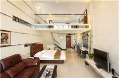 Multi-level Deluxe Triple-bed 6 Pax Suite