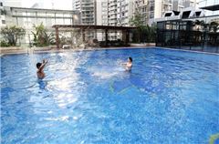 Outdoor swimming pool