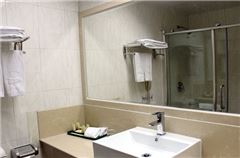 Deluxe Quueen Room