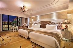 Deluxe Garden-view Twin Room