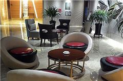 Lobby-Lounge