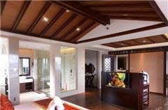 Deluxe Panoramic Suite