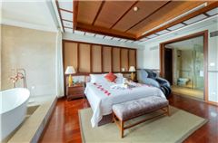 Executive Sea-view Suite