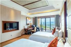 Deluxe Ocean-view Twin Room