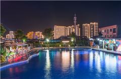 Outdoor swimming pool