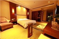 Executive Queen Room