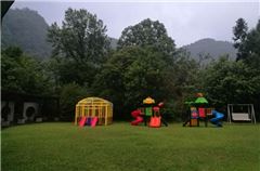 Parco giochi per bambini / miniclub