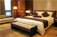 Executive Deluxe River-view Queen Room