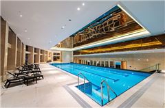 Indoor swimming pool