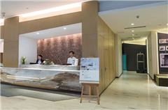 公共の場