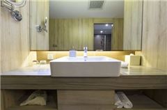 Wooden Twin Room