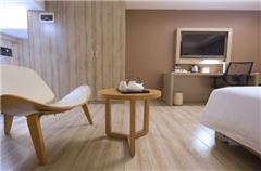 Wooden Queen Room