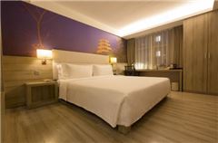 Superior Queen Room