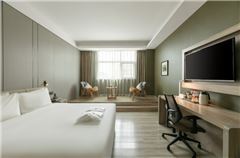 Wooden Queen Room