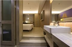 Wooden Queen Room