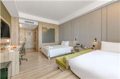 Wooden Twin Room