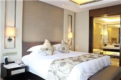 Luxury Suite