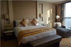 Executive Queen Room